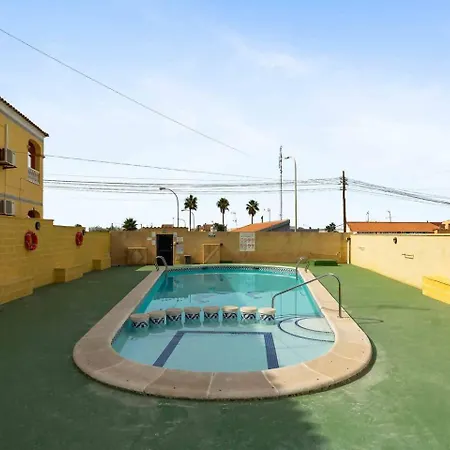 Chalet Encantadora Casa Vacacional En El Chaparral